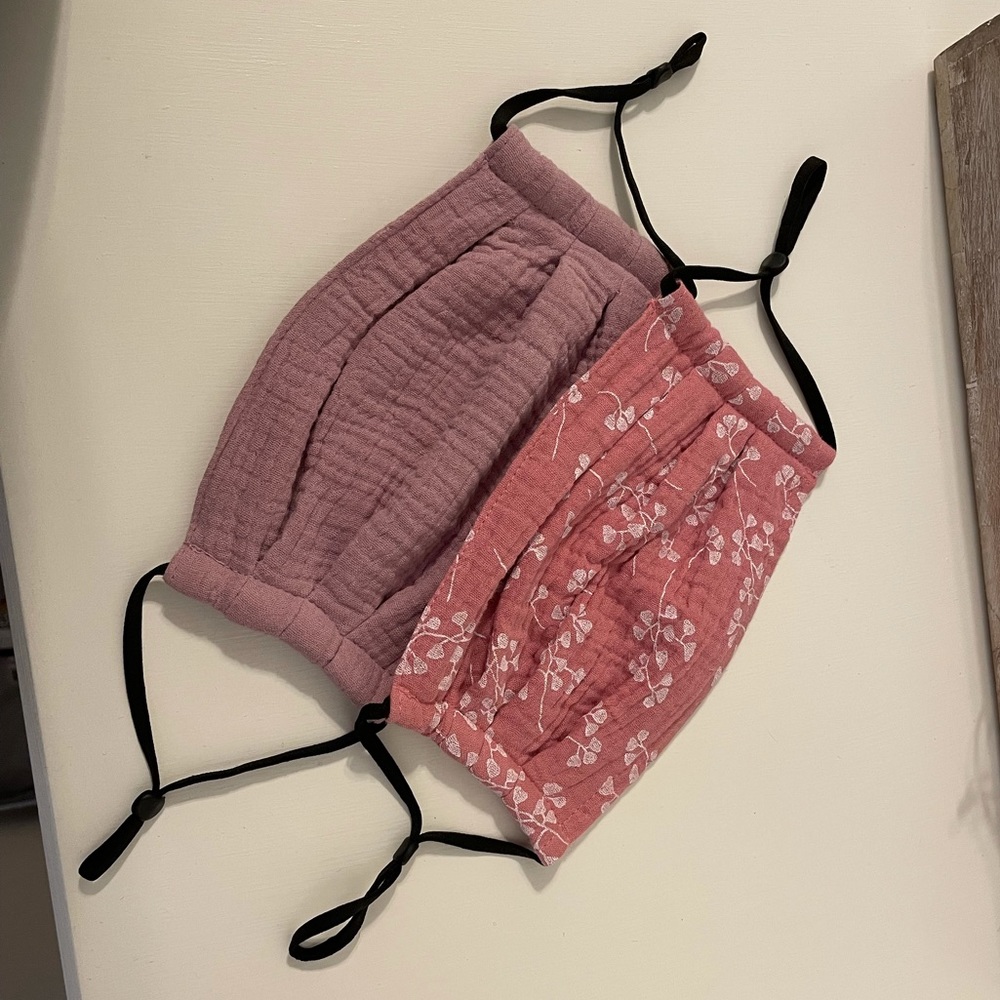 Cotton face masks (unused)